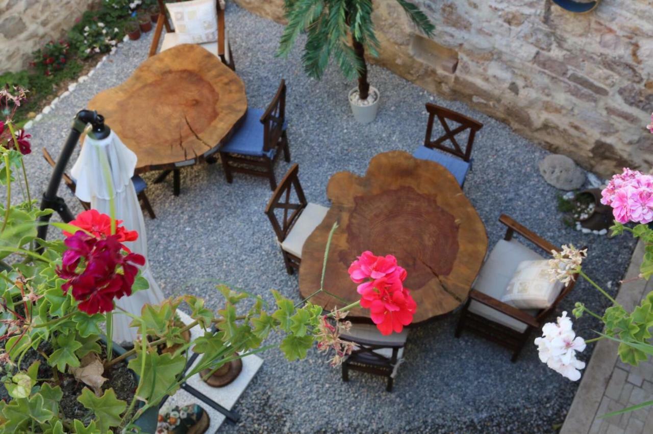 Gizemli Konak Ayvalı Esterno foto