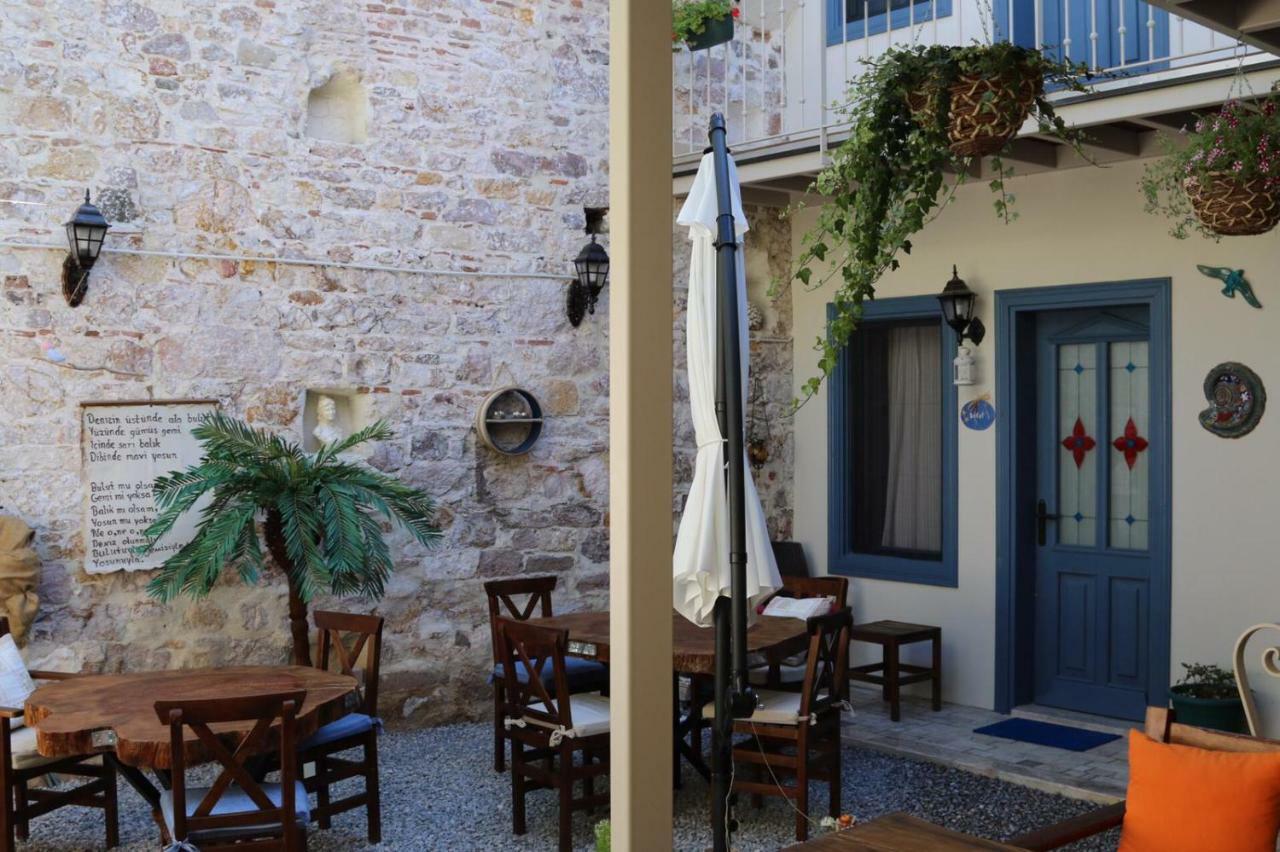 Gizemli Konak Ayvalı Esterno foto