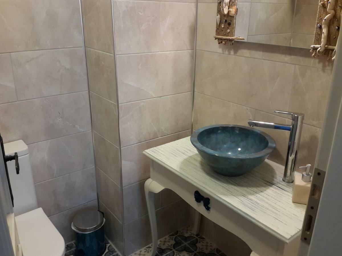 Gizemli Konak Ayvalı Esterno foto