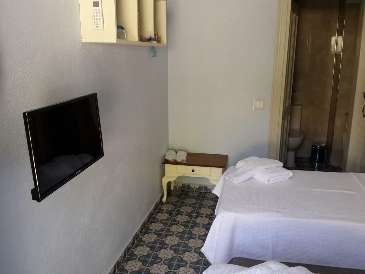 Gizemli Konak Ayvalı Esterno foto